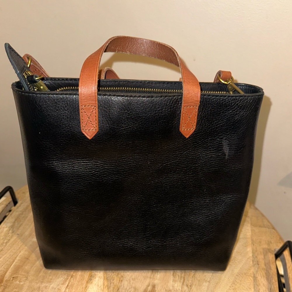 Madewell The Zip-Top Transport Crossbody